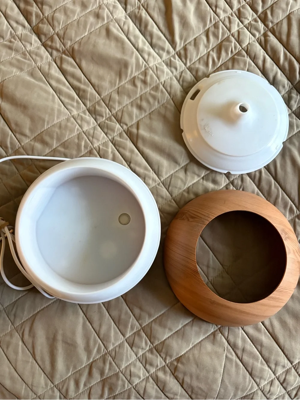 Huntington Home Wood Grain Essential Oil Diffuser New 3-Pack Essential Oils Set